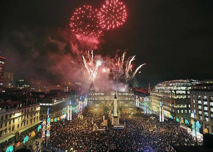 アパート Designer Penthouse With Riverviews - G1 Centre, 3 Bedrooms, 2 Bathrooms, 1 Living / Kitchen. Full Floor, Wrap Around Terrace, Panoramic Views, Off Station / Buchanan Street グラスゴー