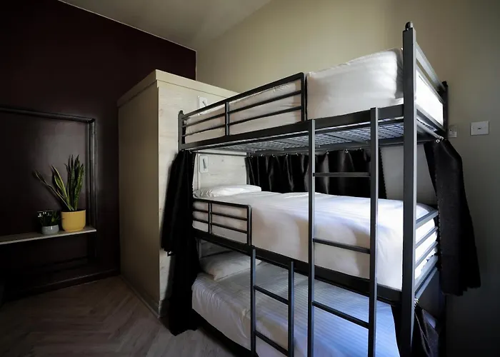 Revolver Hotel Glasgow