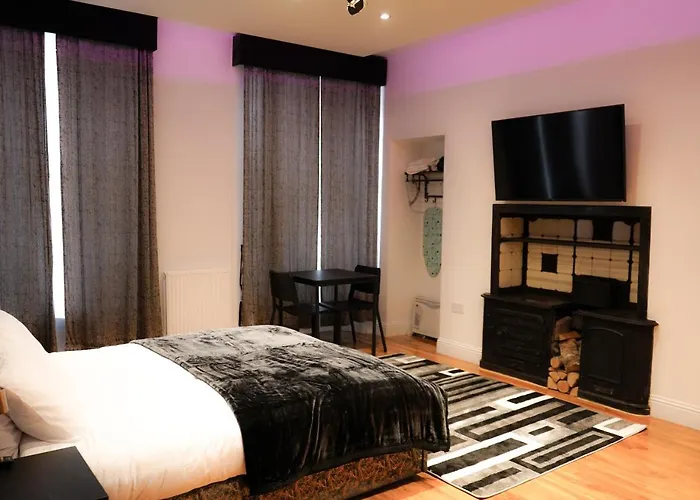 Novana Aparthotel 4*