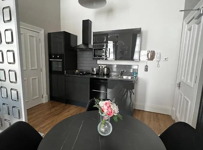 Amani - Centre グラスゴー