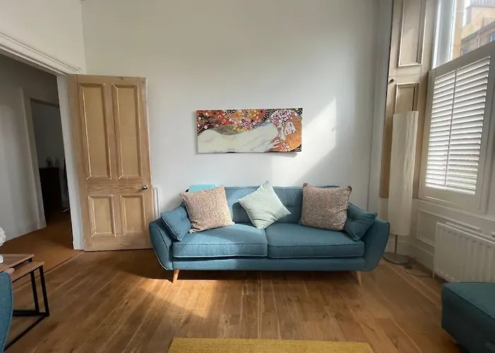 Stunning West End Flat! Glasgow