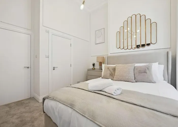 Luxurious 2 Bed Blythswood Flat Glasgow