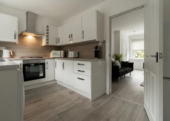 2 Bdr House By Caledonia Luxe Short Lets & Serviced Ferienhaus