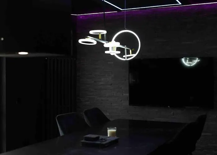 Luxury Couples Get-away * Glasgow