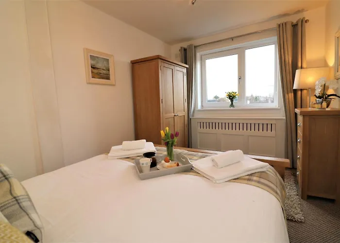 Signature - Gordon House Glasgow