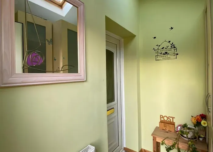 Stunning 3 Bedroom House With 2 Bathrooms Casa vacanze *