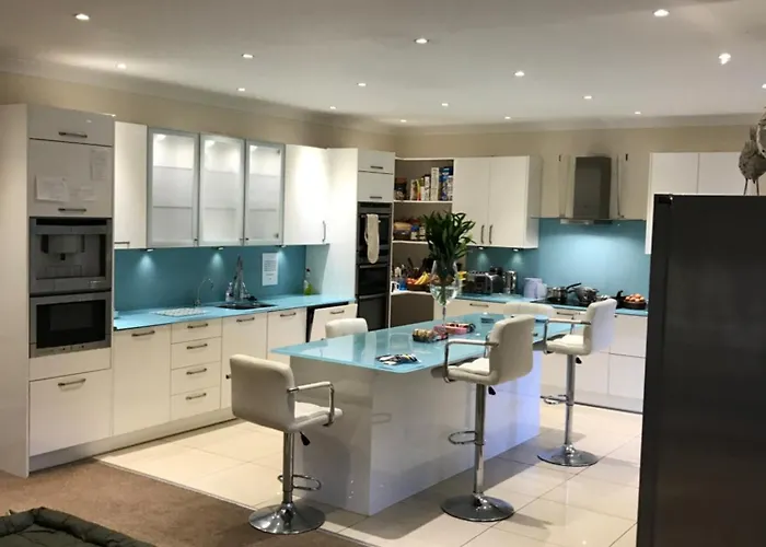 The West Highland Way 5* Glasgow