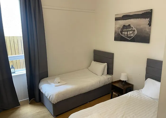 Elder Park Lägenhet *