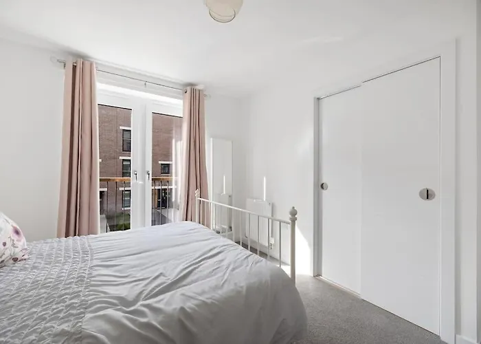 Dunmore Rooftop * 格拉斯哥