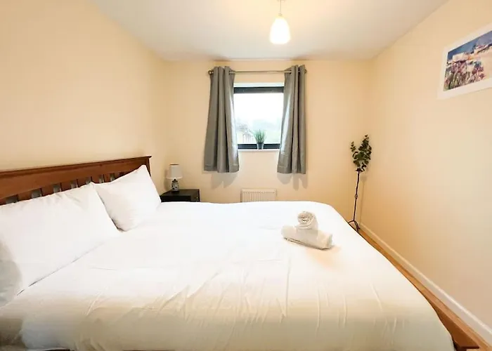 Cosy Riverside Secc Hydro * Glasgow