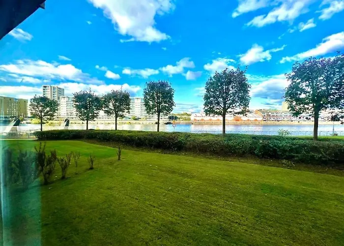 Cosy Riverside Secc Hydro *