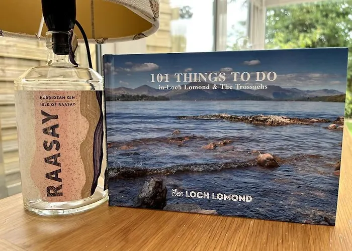 House In Drymen Village With Free Local Health Club Access *