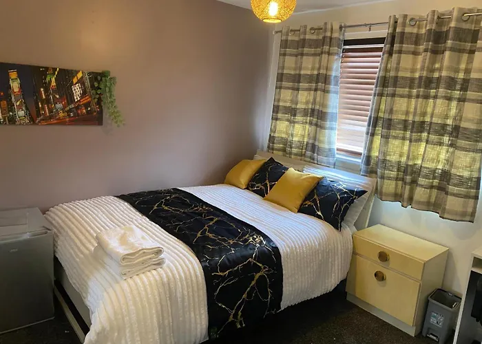 G4 House فندق مبيت وإفطار غلاسغو