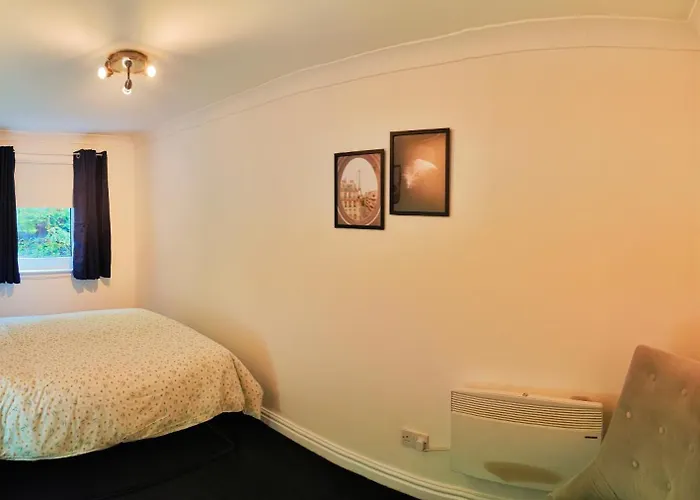 Apartment La Casita, Quarry - 2 Bedroom Entire With Free Parking Glasgow