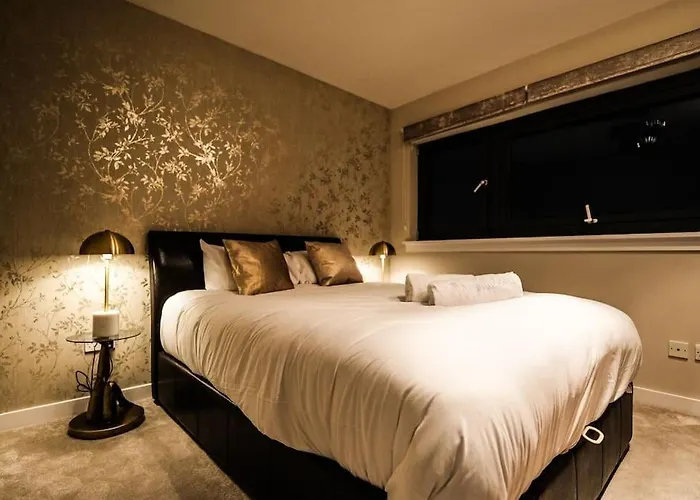 Luxurious Penthouse With Bar At Hydro & Secc Glasgow