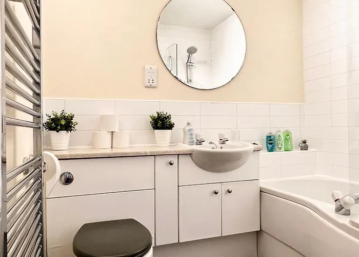 Appartement Stylish Modern Flat With Juliet Balcony & Parking