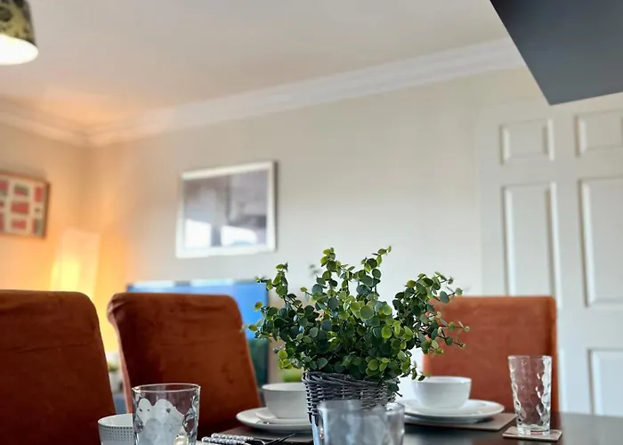 Appartement Stylish Modern Flat With Juliet Balcony & Parking *