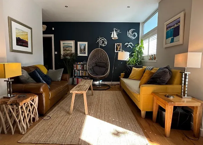 Harbour Clyde Waterfront *