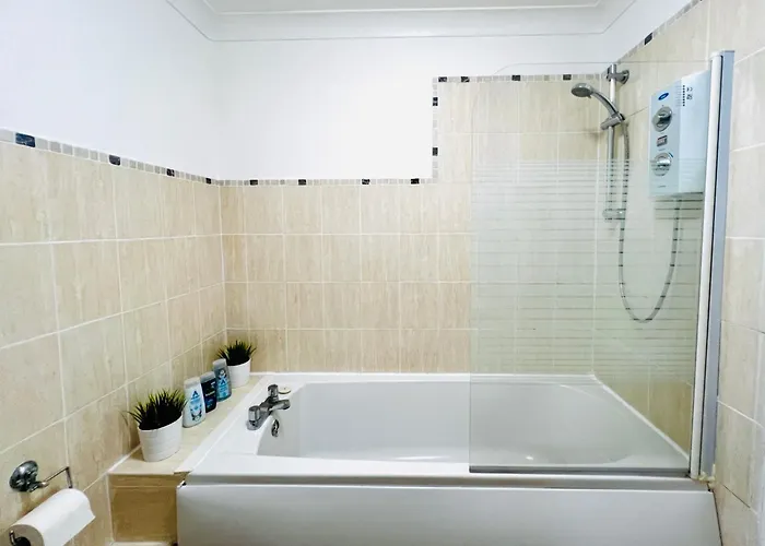 Cityview Retreat - 2-bed - Free Parking Apartamento