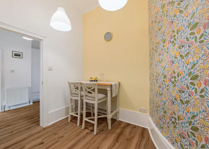 Woodford Street Apartman