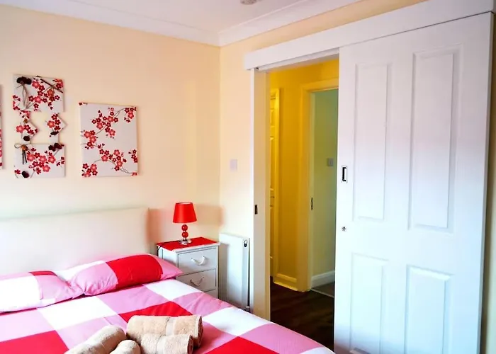 Apartamento 3 Bedroom - Free Parking & Wifi 350mbps *