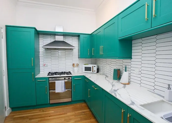 Lovely Spacious 2 Bed Flat Appartamento Glasgow