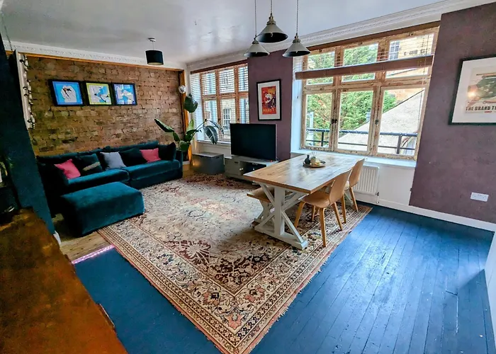 One The Mews * Glasgow