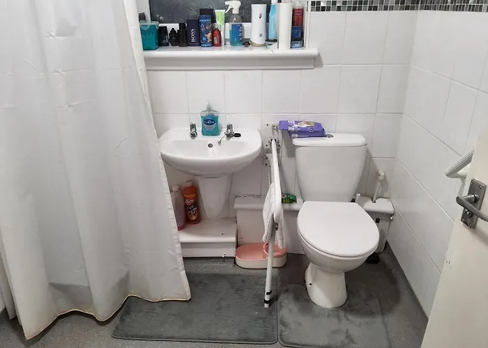 Gadsby Manor Homestay szállás