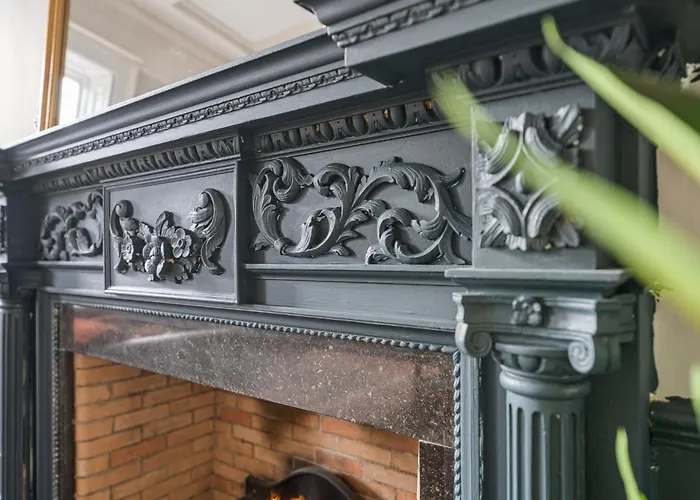 Grand 2 Bed West End Appartement *