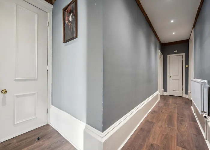 Grand 2 Bed West End Glasgow