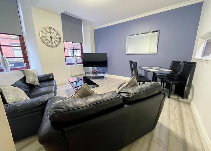 2 Bed In Centre! Appartamento