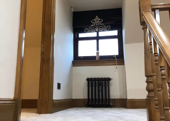 Сasa de vacaciones 2-bed Sleeps 4 10 Mins To Centre *