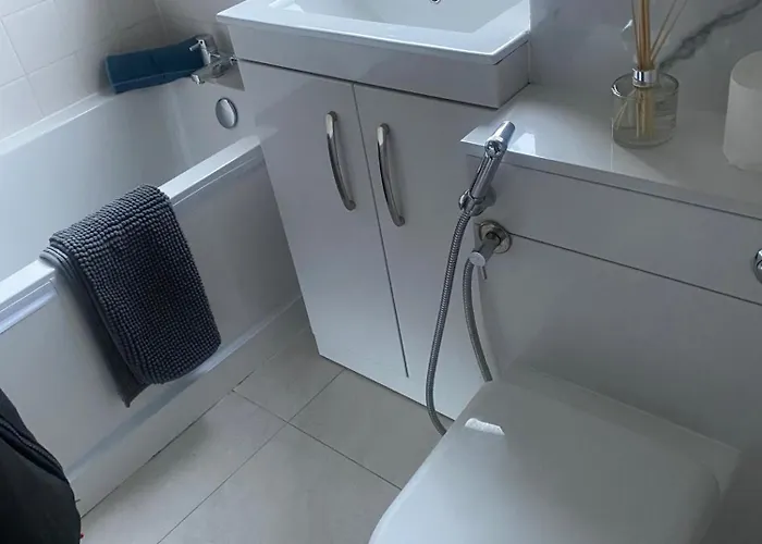 Comfy 3bed Centre Apartment