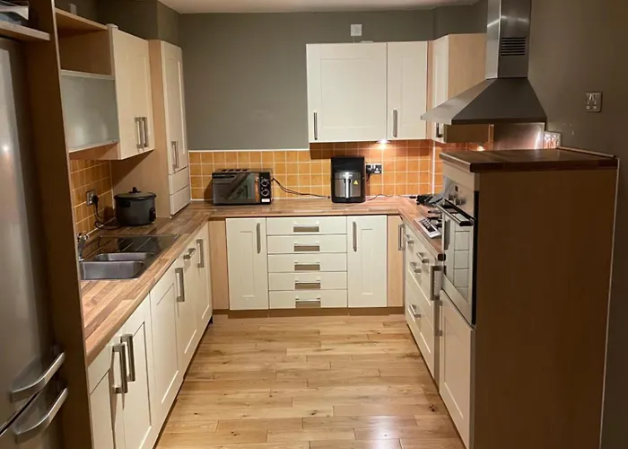 Appartamento 5 Beds ,4 Bedroom Duplex West Of Near Centre Glasgow