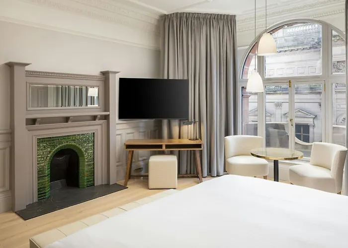 Отель Ac By Marriott 4*