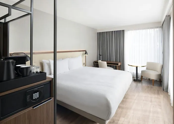 Отель Ac By Marriott 4*