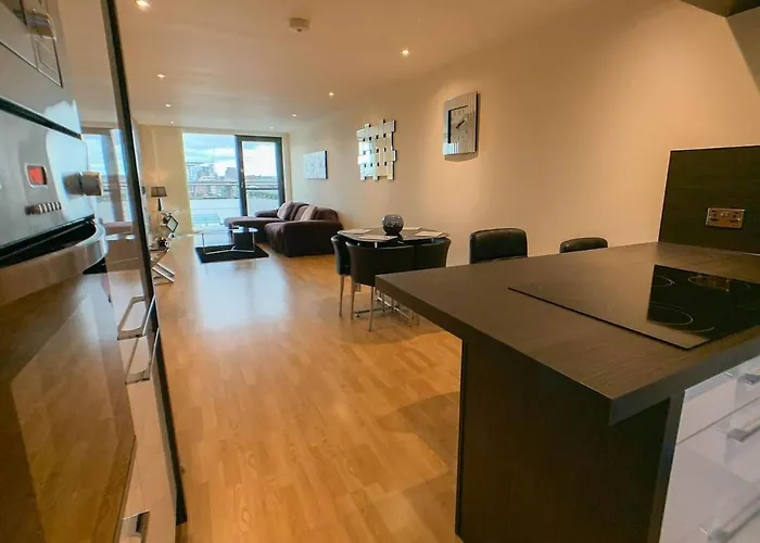 2bd Near Hydro Secc Centre Great Location * Glasgow