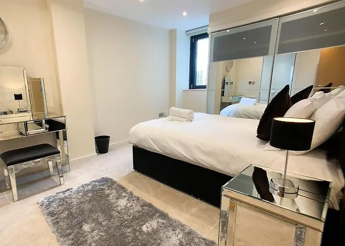 2bd Near Hydro Secc Centre Great Location * Glasgow