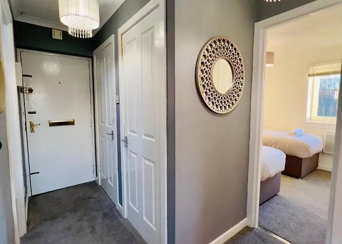 Chic & Cozy 2-bed Flat In - Free Parking * 格拉斯哥