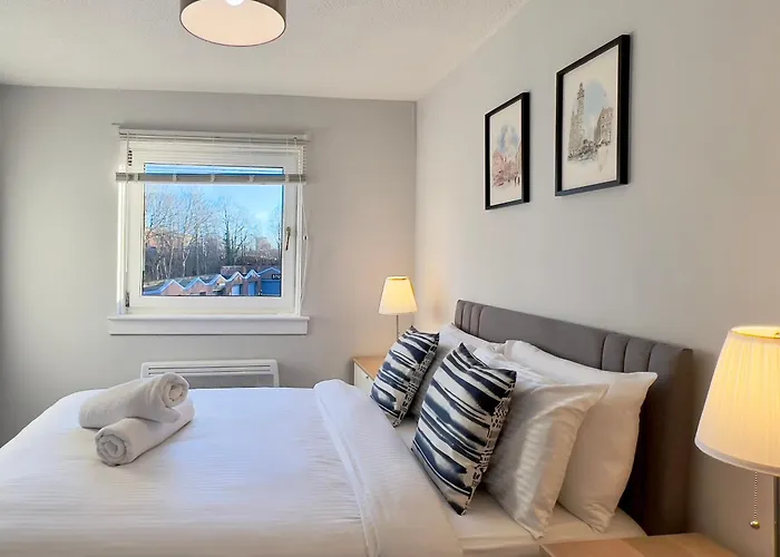 公寓 Chic & Cozy 2-bed Flat In - Free Parking 格拉斯哥