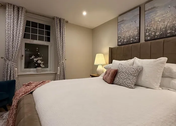 Apartamento Away From In - Free Street Parking