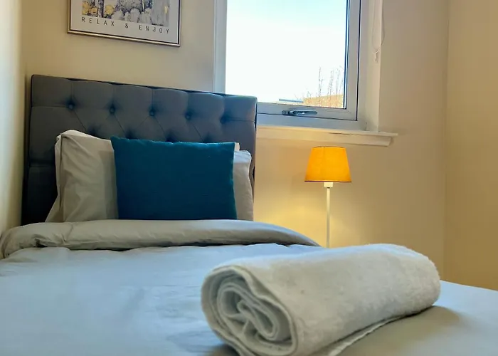 Sleek & Modern 2br - Easy Access To Centre Appartamento