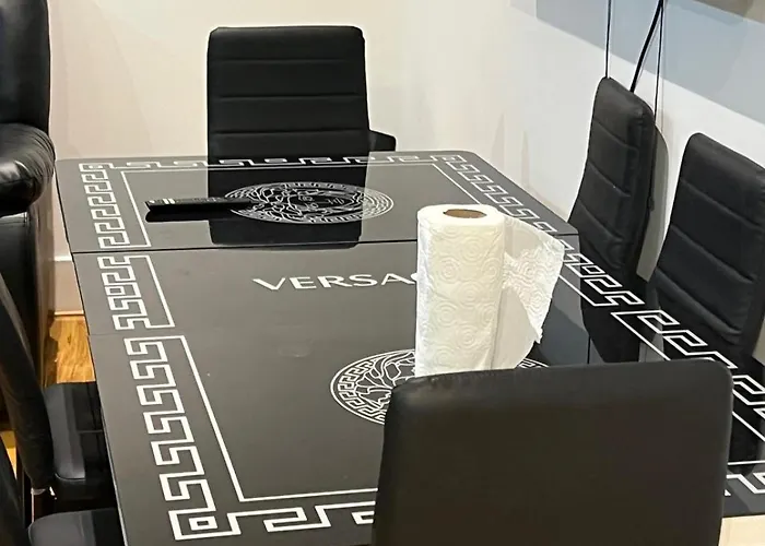 Perfect Near Town Апартаменты