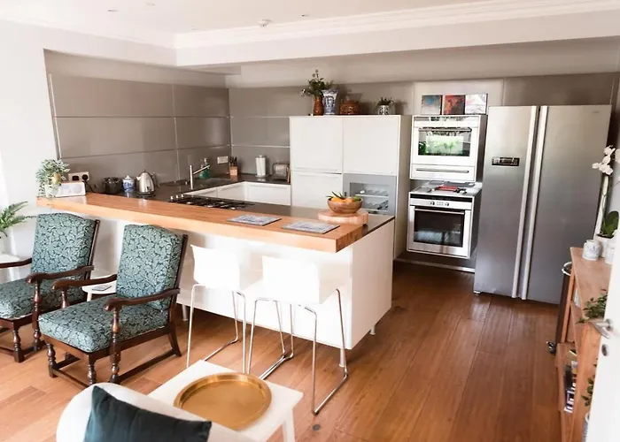 Elegant West End Flat In * 글라스고