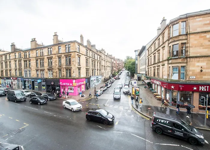 Two Bed Stylish In Heart Of West End Apartman