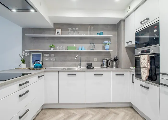 Semesterbostad Fabulous Festival Park Private Parking Garden - Pass The Keys *