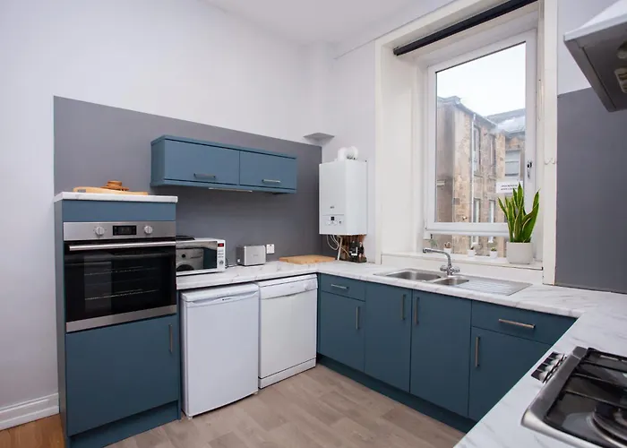 Newly Renovated Flat In Trendy Finnieston * גלאזגו