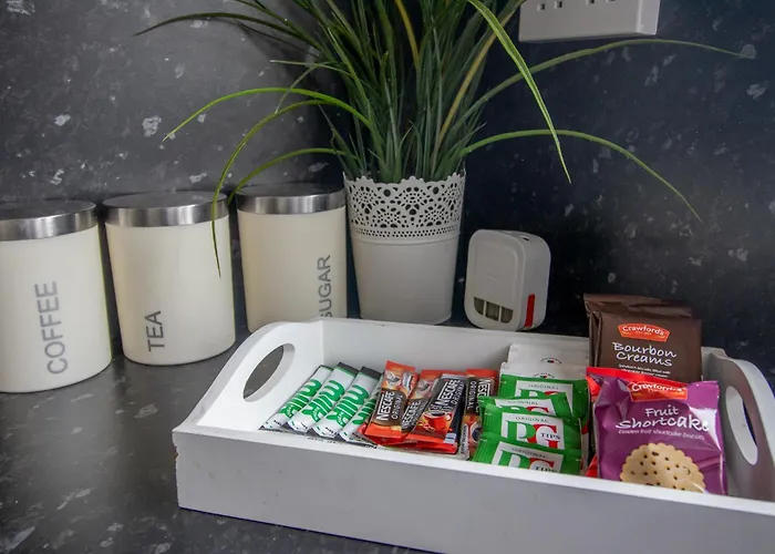 Spacious 2-bed Free Parking & Stadiums