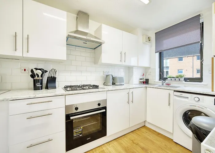 Appartamento 2Br Flat With Free Parking In Central Location Glasgow