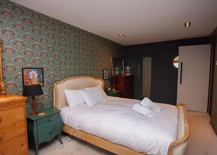 Unique House In Park District بيت للعطل *